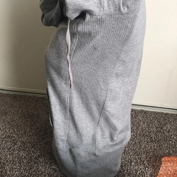 Gray hoodie sweater shirt - Picture 4 of 4